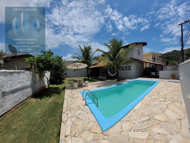 Casa para Venda em Florianópolis - 4