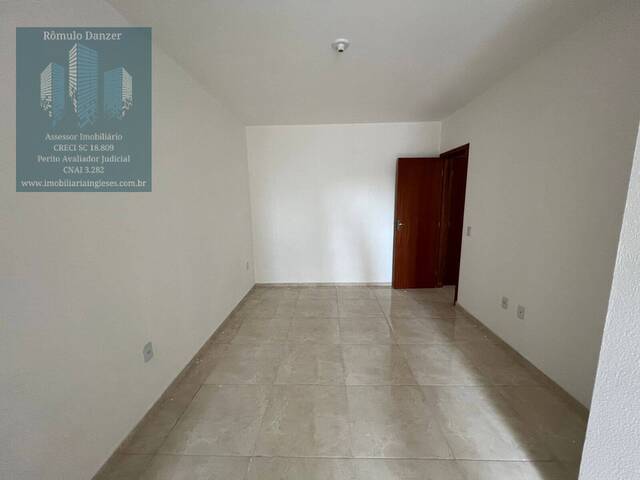 #2422 - Apartamento para Venda em Florianópolis - SC - 3